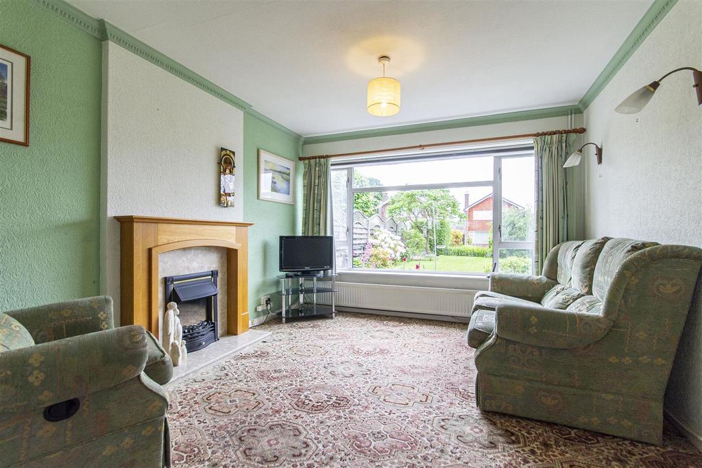 Aspley Close, Chesterfield 3 bed detached house £265,000