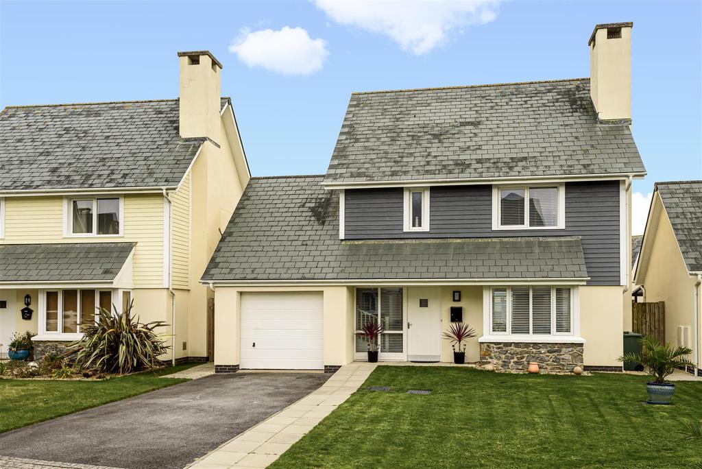 Pentre Nicklaus Village, Llanelli 3 bed detached house for sale £385,000