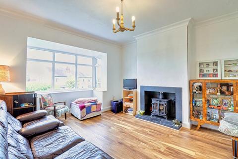 21 Canada Drive, Rawdon, Leeds, LS19 6LU
