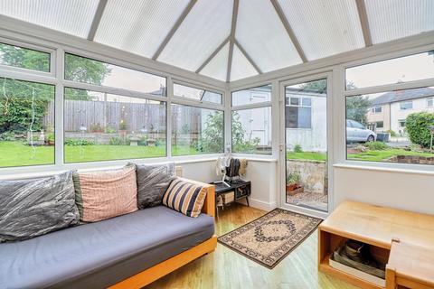 21 Canada Drive, Rawdon, Leeds, LS19 6LU