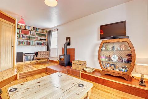 21 Canada Drive, Rawdon, Leeds, LS19 6LU