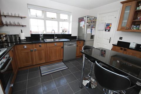1 Moorgreen Fold, Bradford, BD10 8XE