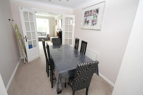 1 Moorgreen Fold, Bradford, BD10 8XE