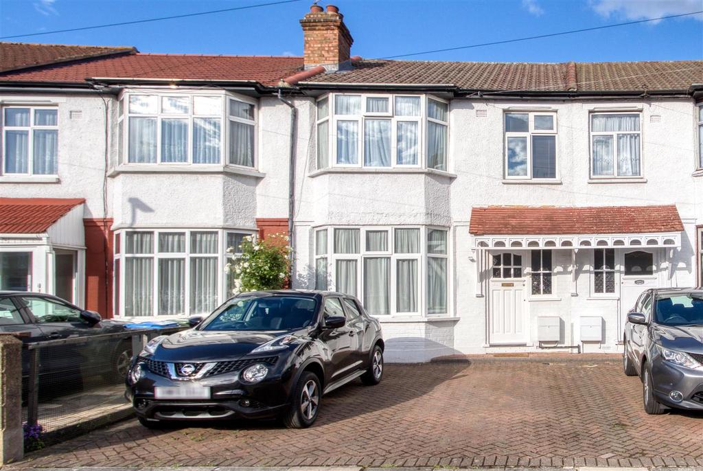 Ulster Gardens, Palmers Green, London... 3 bed house £580,000