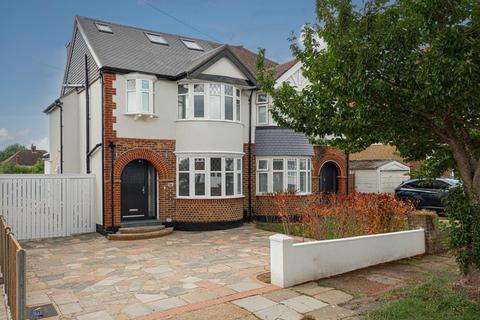 4 bedroom semi-detached house for sale - Ravensfield Gardens, Stoneleigh