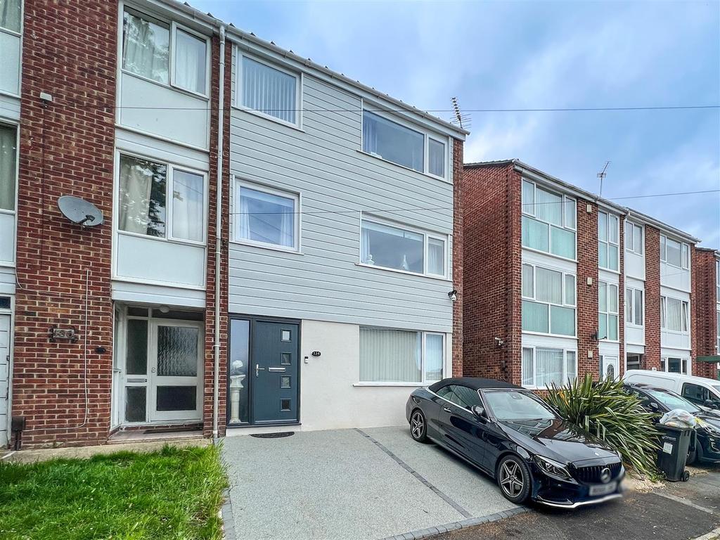 Old Rectory Road, Farlington 4 bed semidetached house for sale £435,000