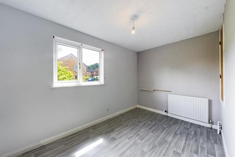 90 Beecham Berry, Basingstoke, RG22 4QN
