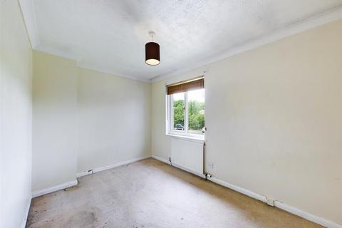 90 Beecham Berry, Basingstoke, RG22 4QN