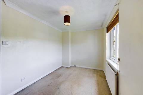 90 Beecham Berry, Basingstoke, RG22 4QN