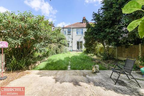 21 Danbury Way, Woodford Green, IG8 7EZ