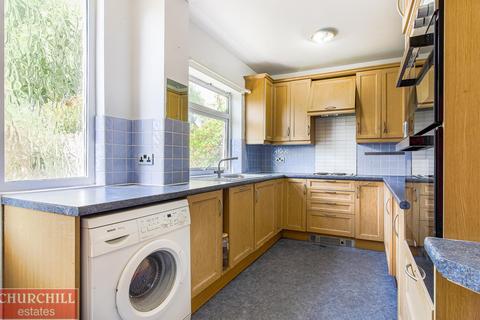 21 Danbury Way, Woodford Green, IG8 7EZ
