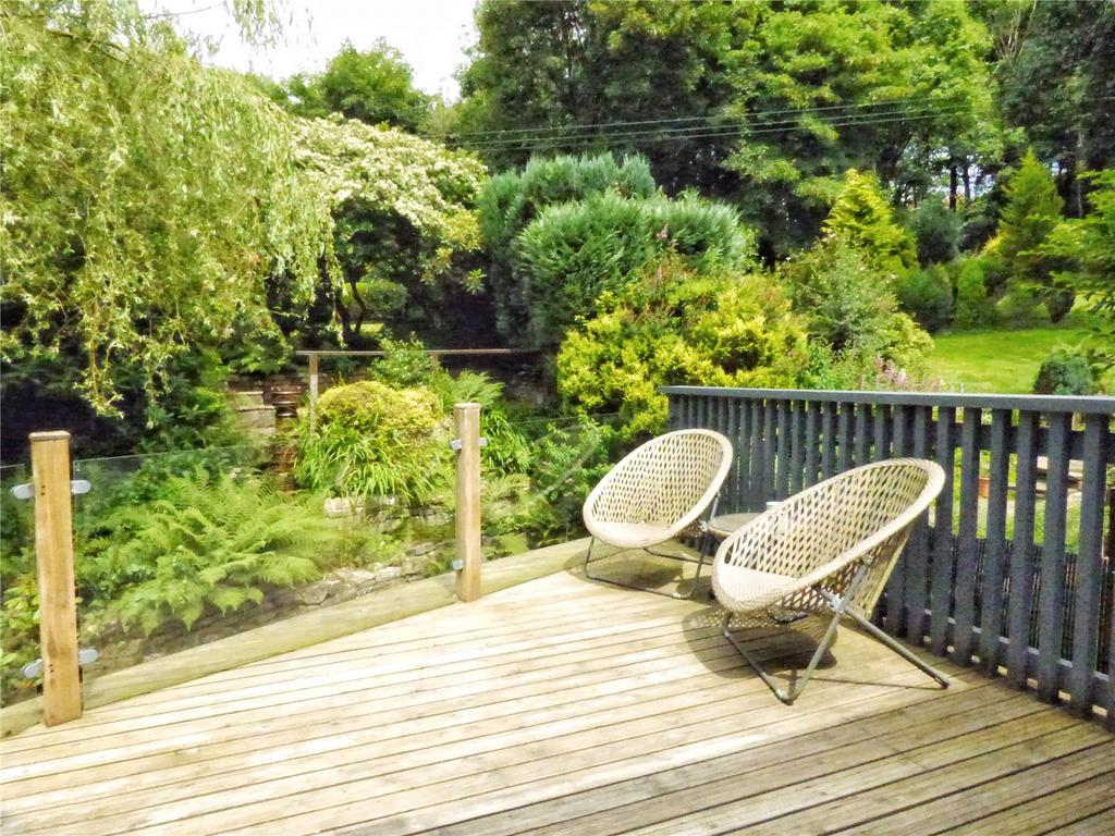 Rear Decked Patio