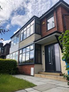 3 bedroom semi-detached house to rent, Hulmes Road, Manchester