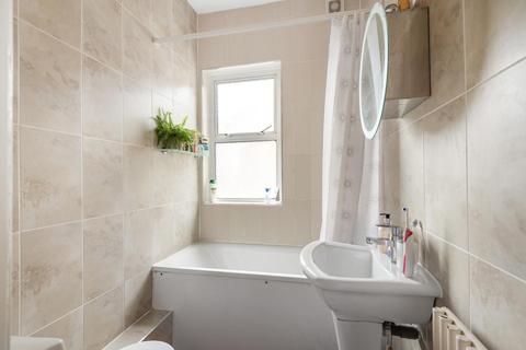 35b Kendall Road, Beckenham, BR3 4PY
