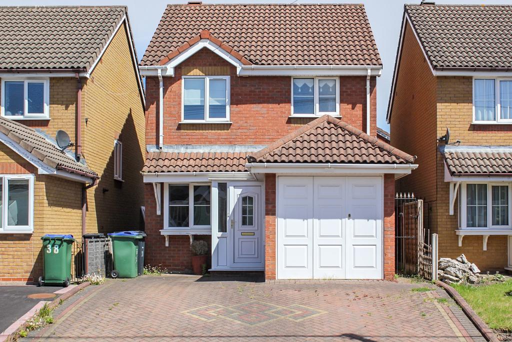 Brookfield Way, Tipton, DY4 3 bed detached house £245,000