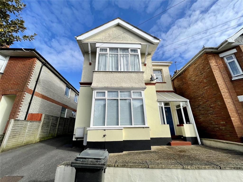 Markham Road, Bournemouth, BH9 1 bed apartment £800 pcm (£185 pw)