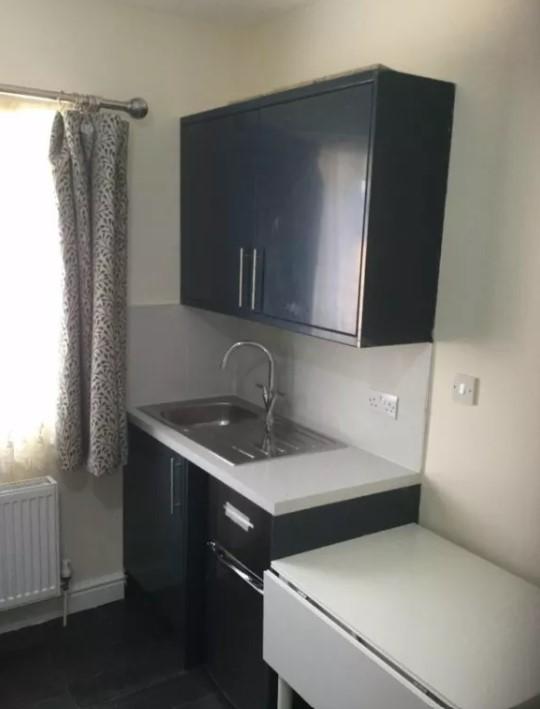 Studio Flat Dagenham Studio £900 pcm (£208 pw)