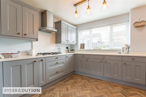 6 Chelford Close, Middleton, Manchester, M24 2NW