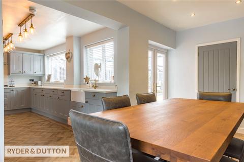 6 Chelford Close, Middleton, Manchester, M24 2NW