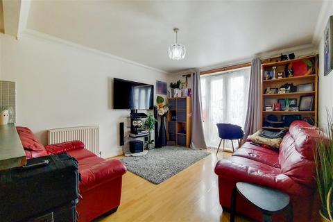 2 bedroom apartment for sale, Driberg Court, Bromhall Road, Essex