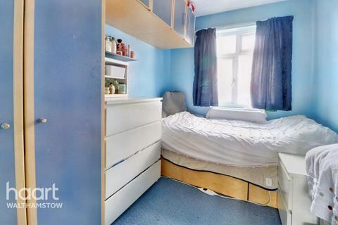 8 Carnanton Road, London, E17 4DA
