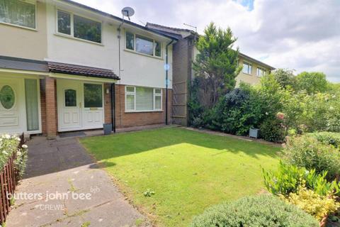 3 bedroom semi-detached house to rent, Brookside Green, Crewe