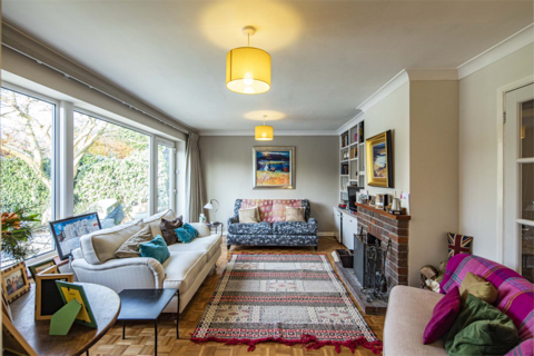 3 bedroom detached house to rent, 13 Lockstile Mead, Goring on Thames, RG8