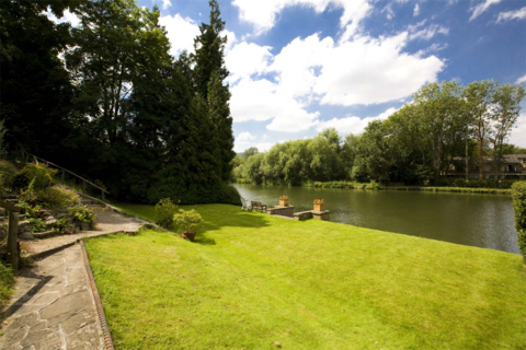 1 The Birches, Goring, Reading, RG8 9BW