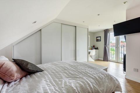 149 Green Lane, Chislehurst, BR7 6AX