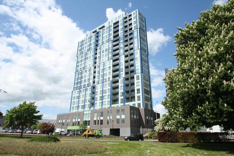 2 bedroom flat to rent, K D Tower, Cotterells, Hemel Hempstead, Hertfordshire, HP1 1AU