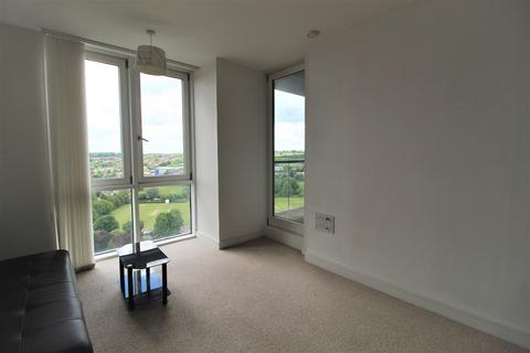 2 bedroom flat to rent, K D Tower, Cotterells, Hemel Hempstead, Hertfordshire, HP1 1AU