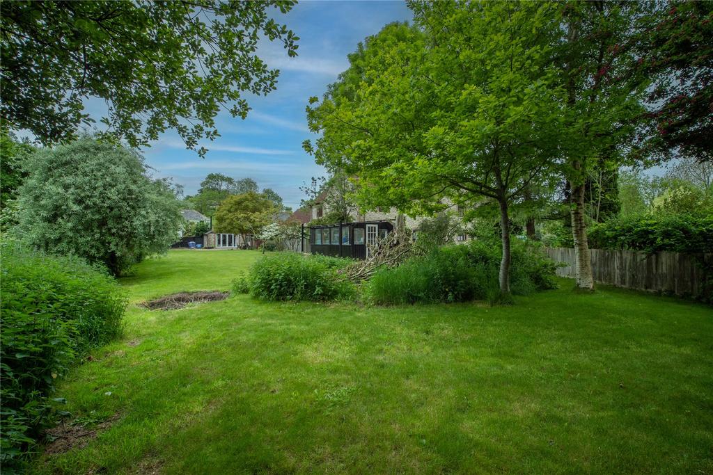 Martinstown, Dorset 3 bed detached house for sale £695,000