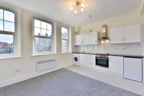 Studio to rent, Allitsen Road, St Johns Wood, London, NW8