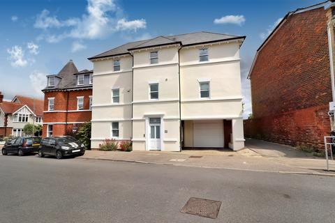 1 bed flat/apartment for rent in Culverden Down, TUNBRIDGE WELLS