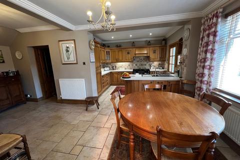 19 Dryburn Road, Durham, DH1 5AJ