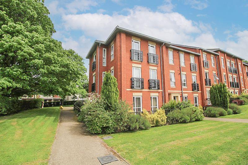 Lowbridge Walk, Bilston, WV14 6BJ 2 bed apartment £119,950