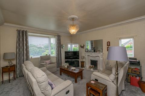 3 bedroom detached bungalow for sale - Clifton Drive, Lytham St Annes, FY8