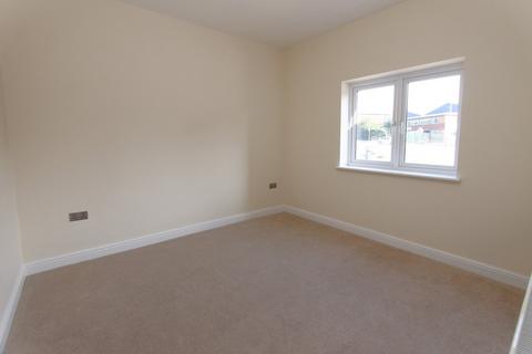 2 bedroom apartment for sale, Caledonia, Brierley Hill, DY5