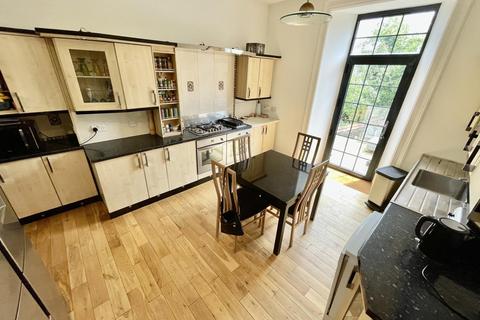 4 bedroom townhouse for sale - 4 Townend Street, Dalry