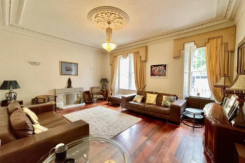 4 bedroom townhouse for sale - 4 Townend Street, Dalry