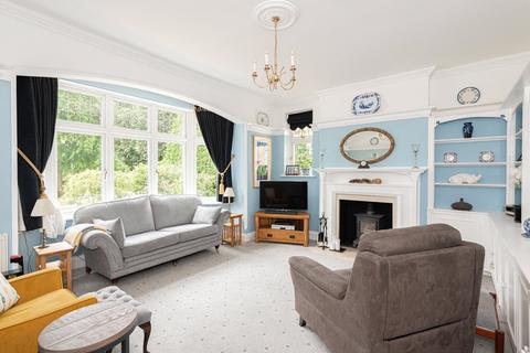 undefined, Peaks Hill, Purley, CR8