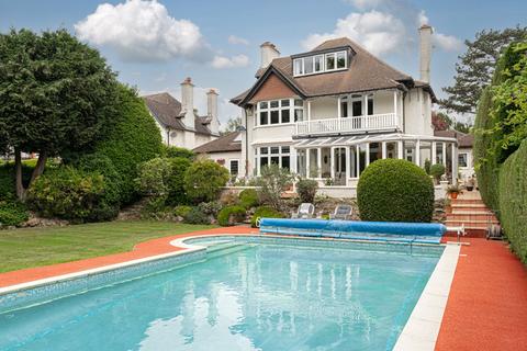 undefined, Peaks Hill, Purley, CR8