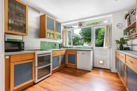 19 Crescent Wood Road, London, SE26 6RT
