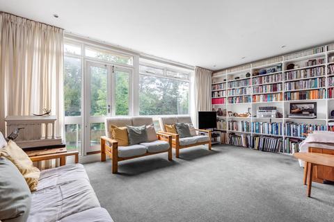19 Crescent Wood Road, London, SE26 6RT