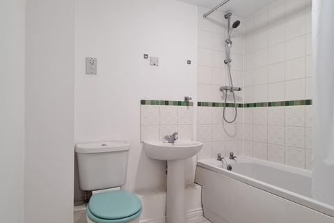 undefined, Kiln Way, Dunstable, LU5
