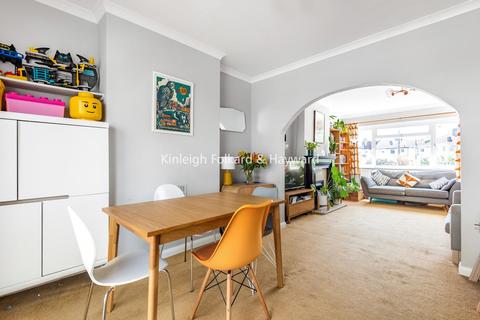 1 Bramdean Gardens, London, SE12 0NT