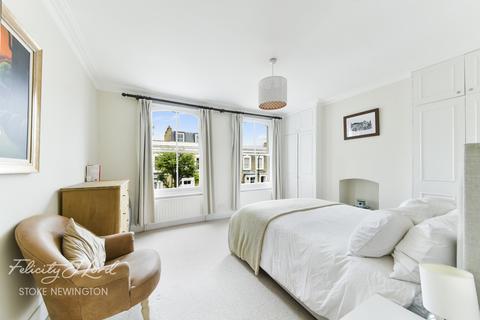 50 Harcombe Road, London, N16 0SA