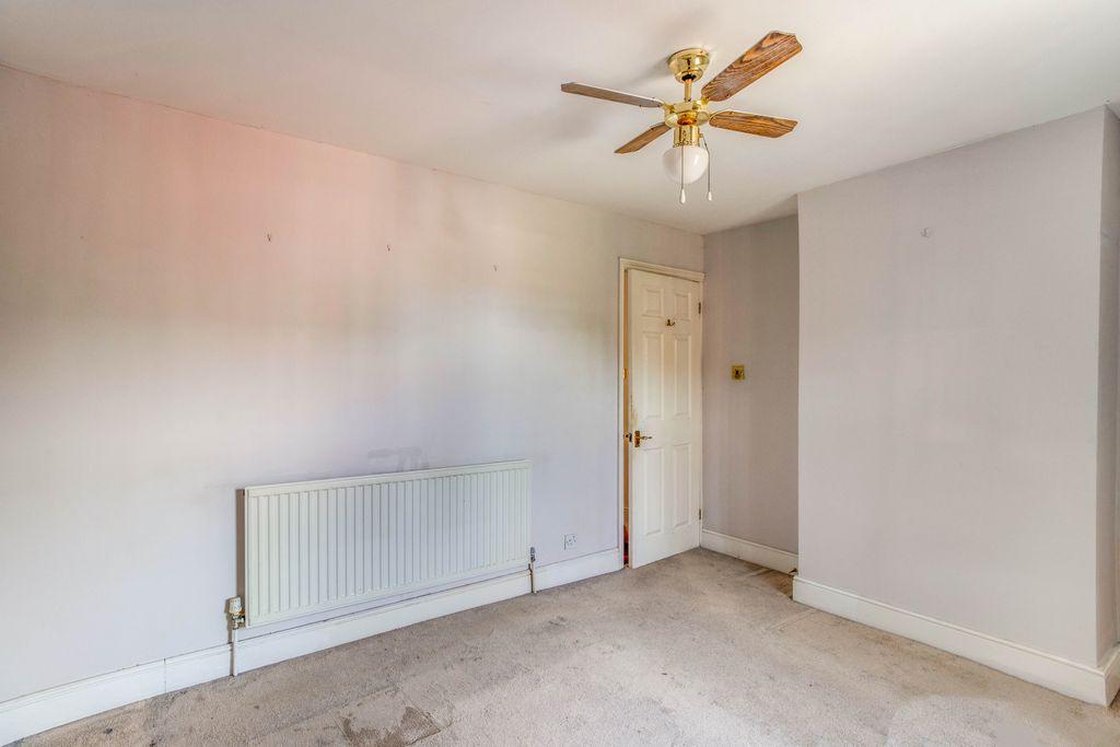 Bedroom 1 (Double)