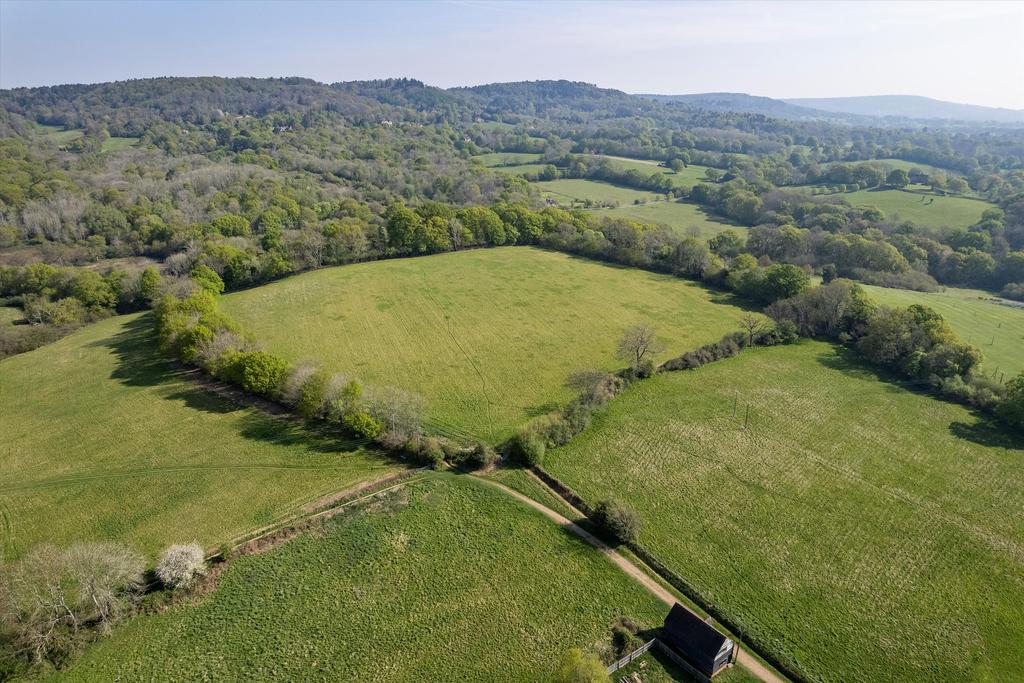 Barhatch Lane, Cranleigh, Surrey, GU6 Farm £3,250,000