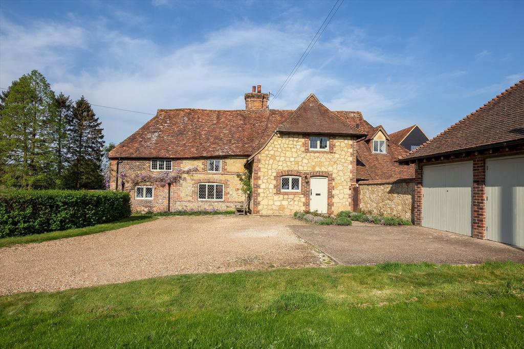 Barhatch Lane, Cranleigh, Surrey, GU6 Farm £3,250,000